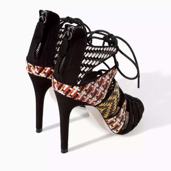 NWOT ZARA TRIBAL LACE UP HEELS. Size 40EU / 9 US - Picture 3 of 6